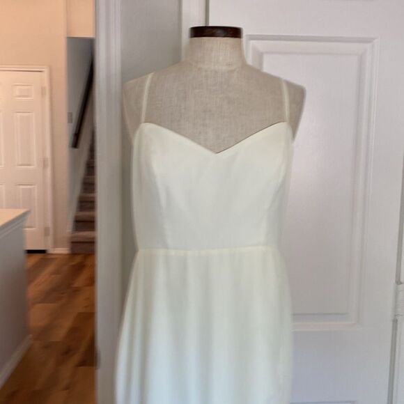 David’s Bridal Fame & Partners Ophelia cream formal maxi - Picture 10 of 13